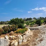 Jean Claud * Márpissa
