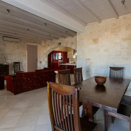 Villa Jean Claud Mesokhórion